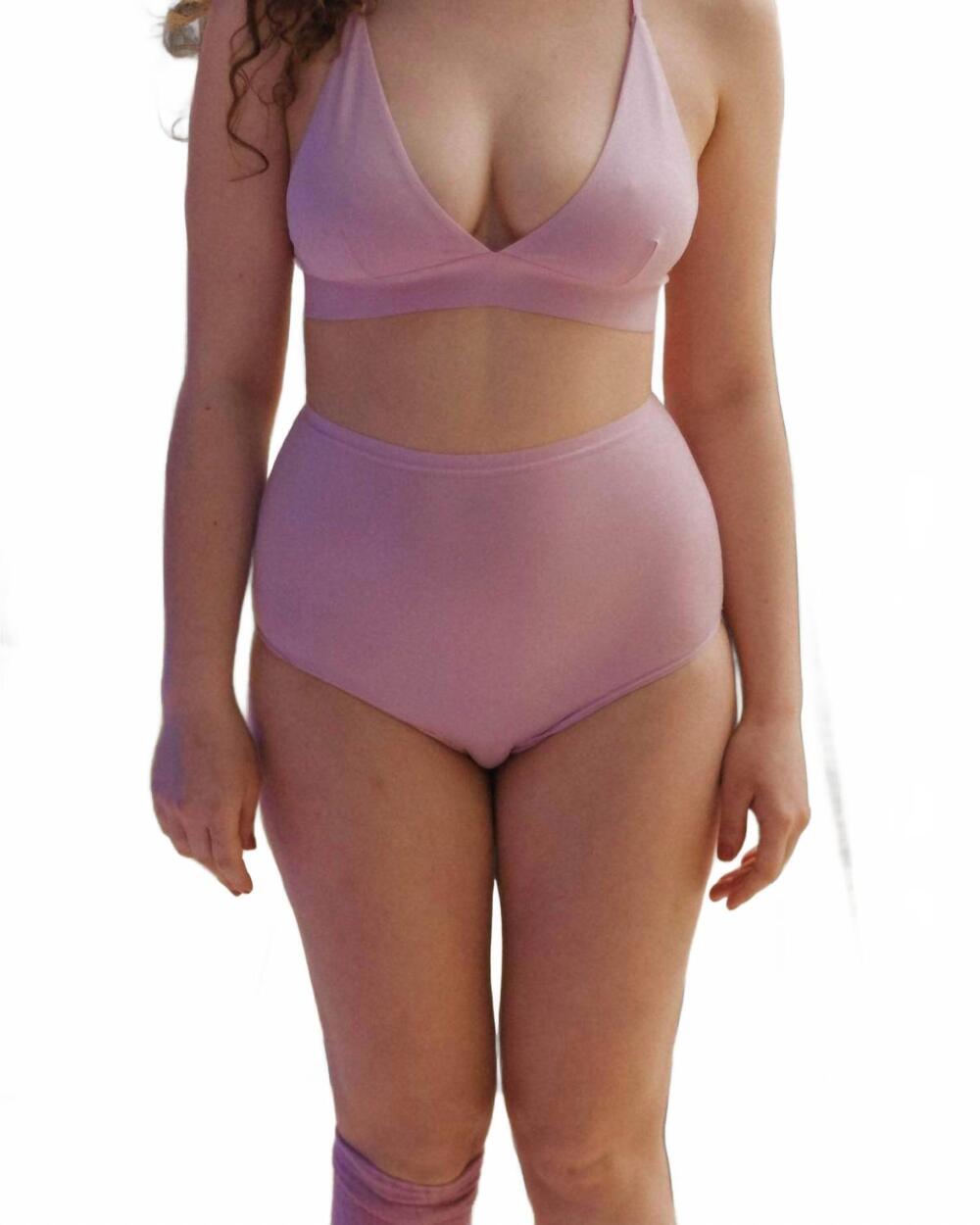 NEW BASERANGE highwaist bell panty pants in doro pink